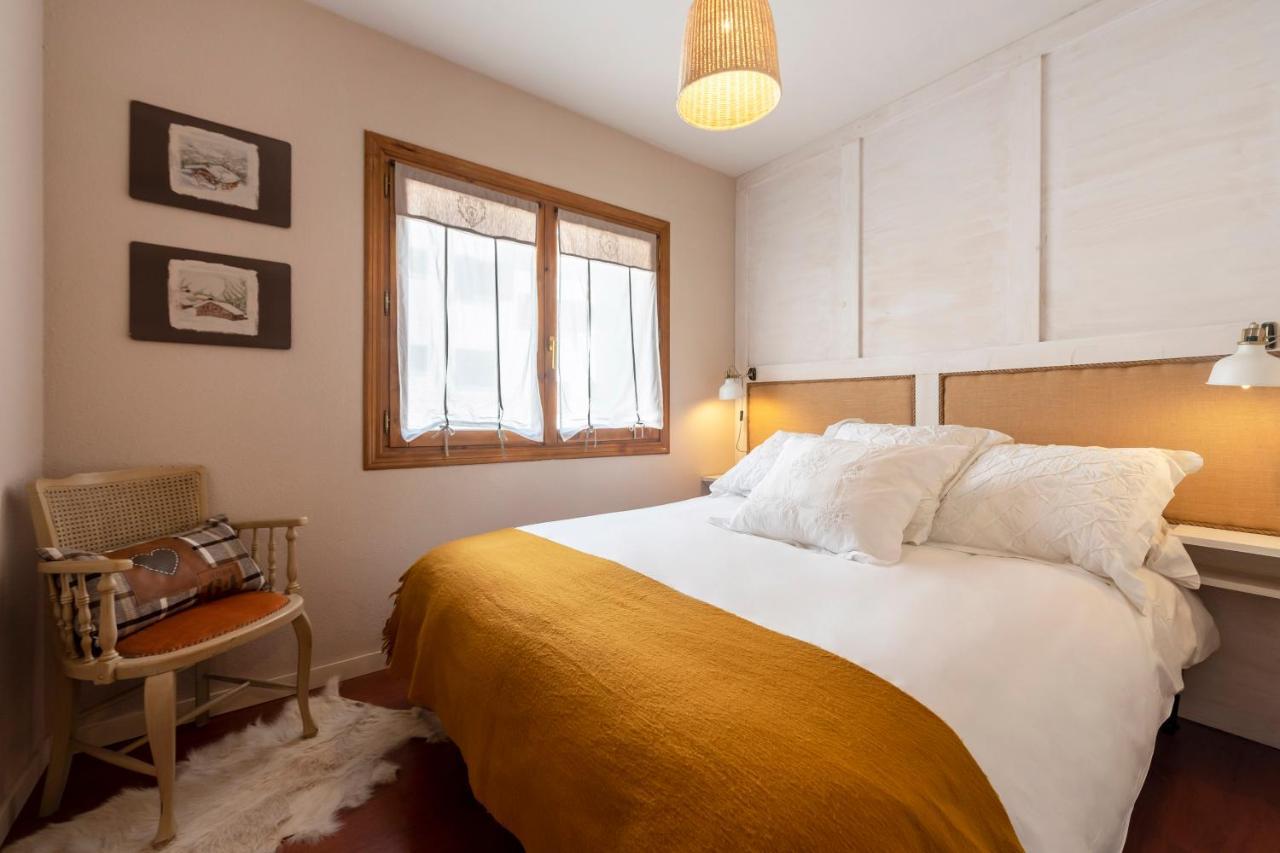 Musales ☆ Apartamento para 4 personas con ascensor Apartment Sallent De Gallego Bagian luar foto