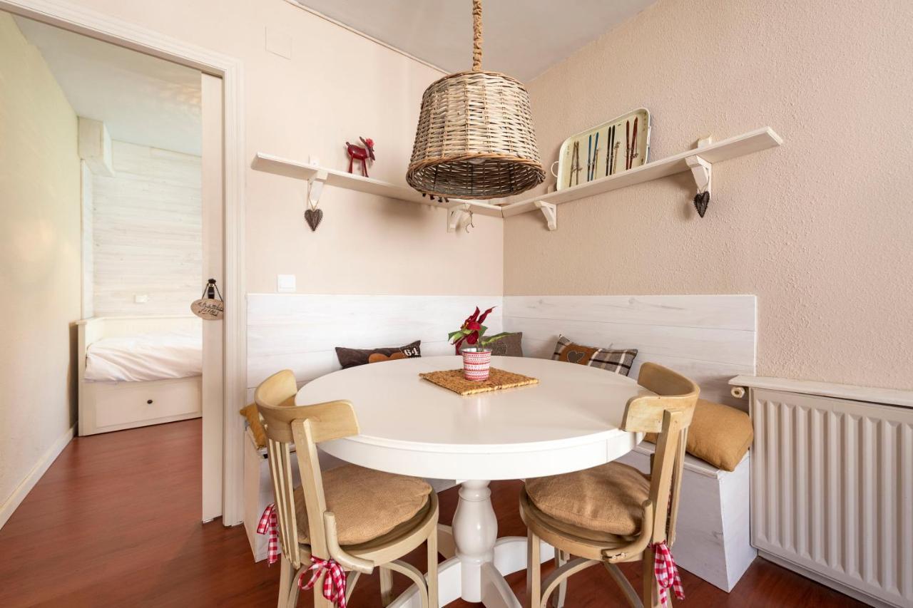 Musales ☆ Apartamento para 4 personas con ascensor Apartment Sallent De Gallego Bagian luar foto