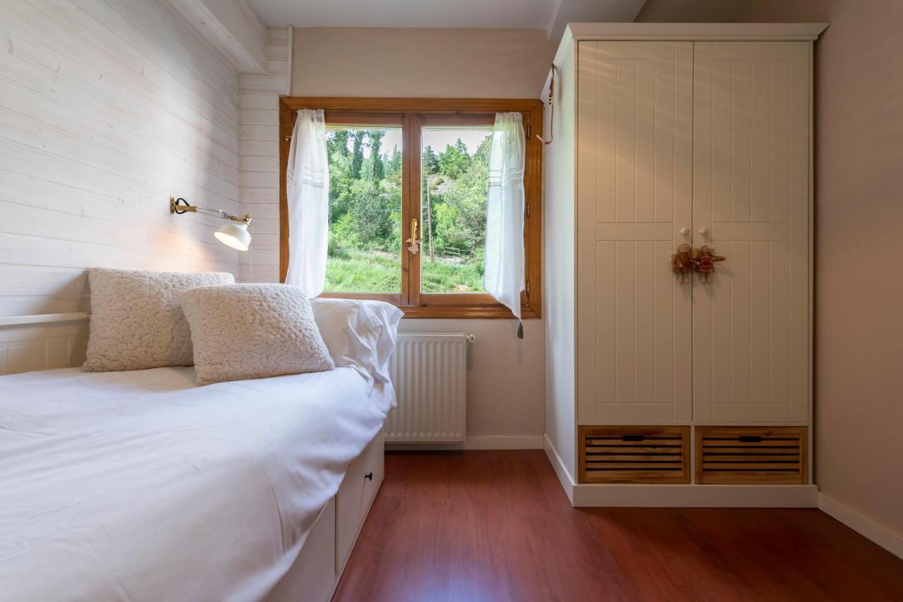Musales ☆ Apartamento para 4 personas con ascensor Apartment Sallent De Gallego Bagian luar foto